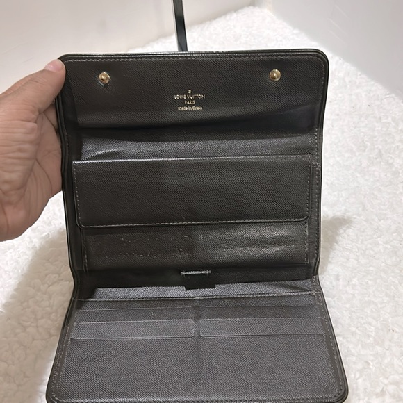 Louis Vuitton Denim Monogram Wallet Free Men& Hers Wedding Ring & Bracelet - Picture 7 of 15